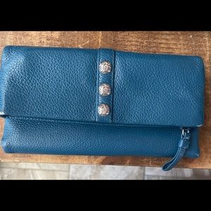 Brighton wallet